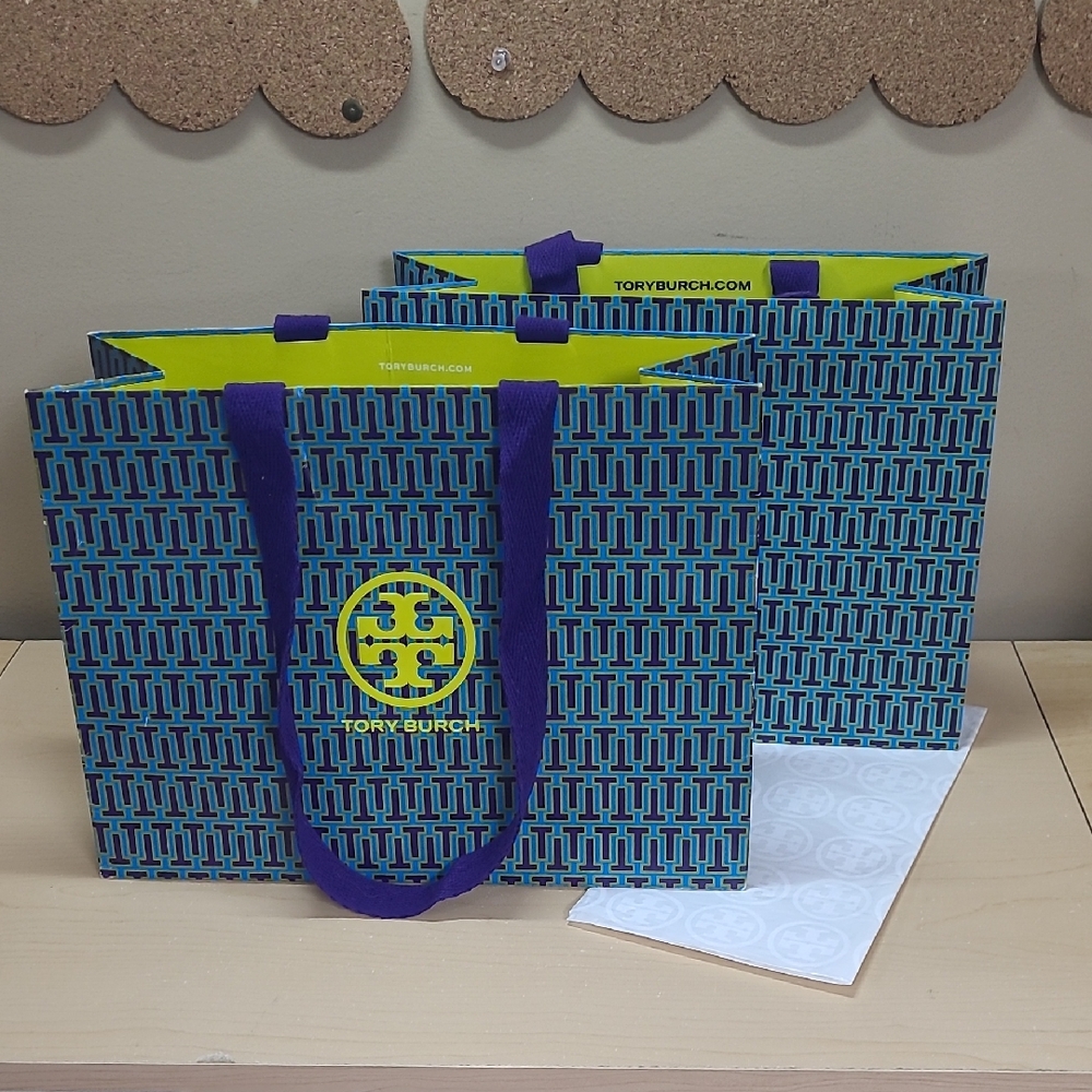 Tory Burch Giftbags Bonus Tissue Paper 12"L x 9"W Excellent Condition